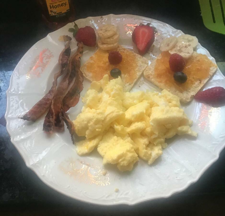 Bel'S Inn Bed And Breakfast Kingston Bagian luar foto